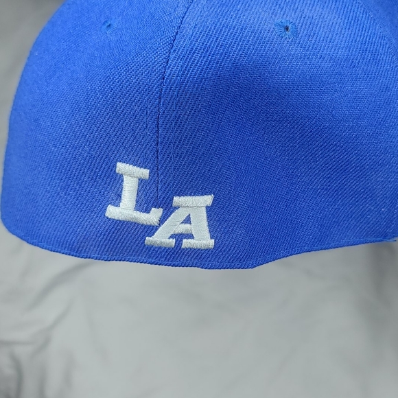 LA HAT - Picture 3 of 6